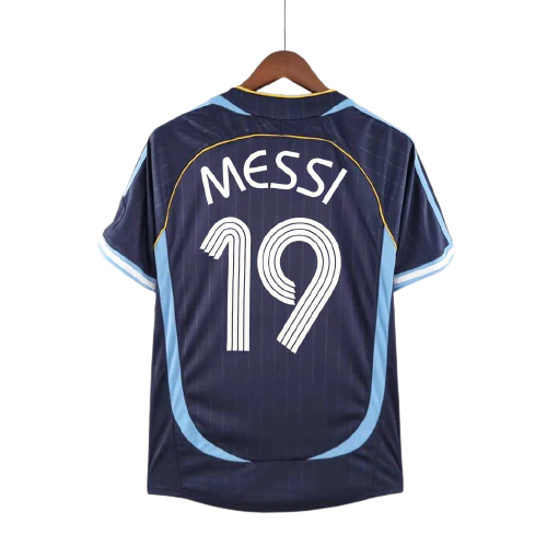 Argentina 2006 Away Kit Messi 19
